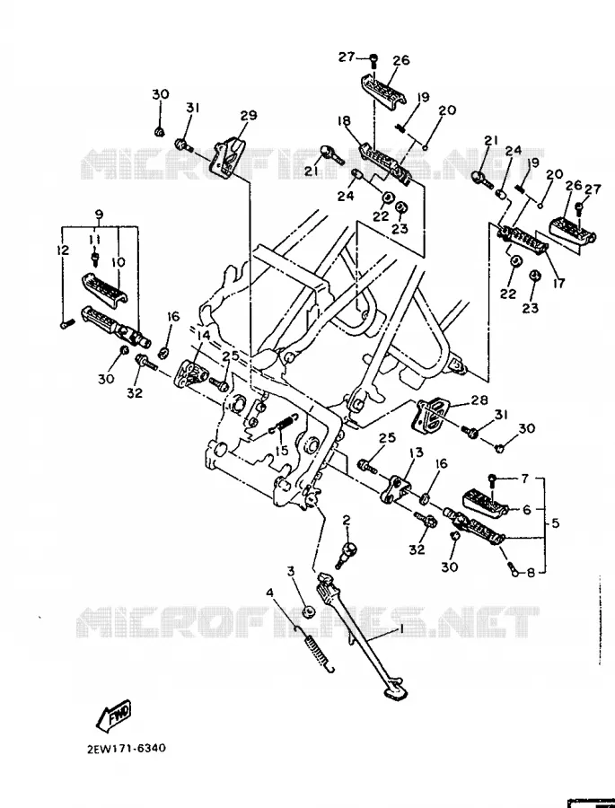 SUPPORT / REPOSE PIEDS Yamaha MOTO 600 1988 FZ  FZ600
