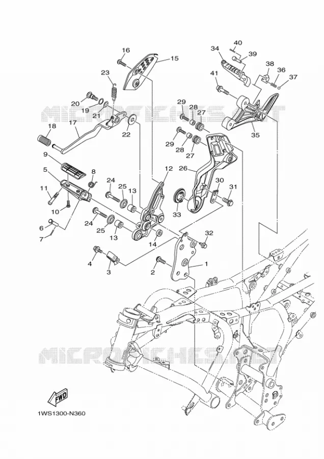SUPPORT / REPOSE PIEDS 2 Yamaha MOTO 700 2014 MT07 ABS  MT07A