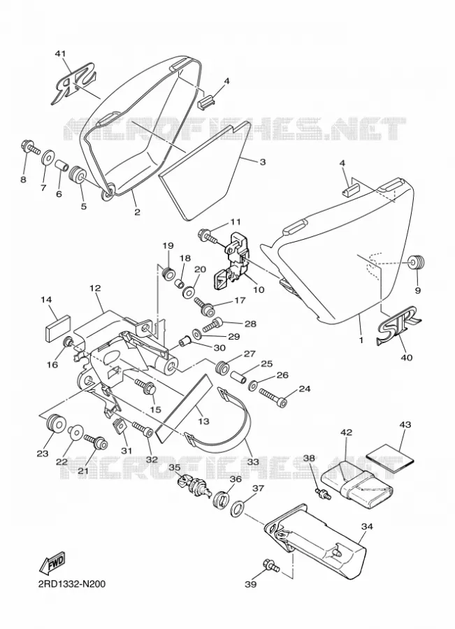 COUVERCLE LATERAL Yamaha MOTO 400 2014 SR  SR400