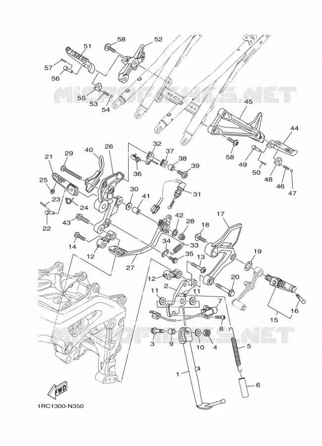 SUPPORT / REPOSE PIEDS Yamaha MOTO 900 2016 MT  MT09A