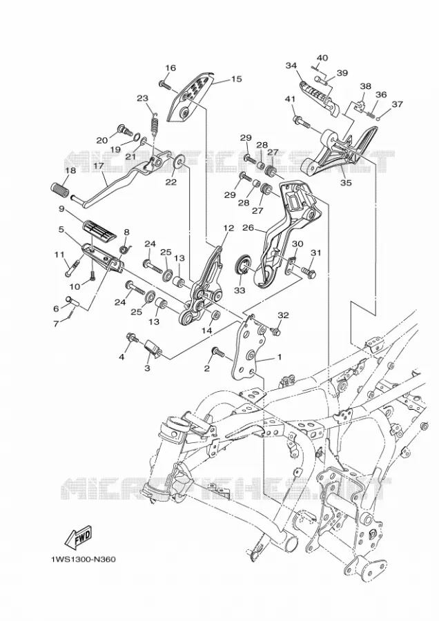 SUPPORT / REPOSE PIEDS 2 Yamaha MOTO 700 2017 MT  MT07A