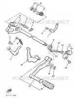 AXE DE SELECTEUR / PEDALE pour Yamaha VMX12 de 1993