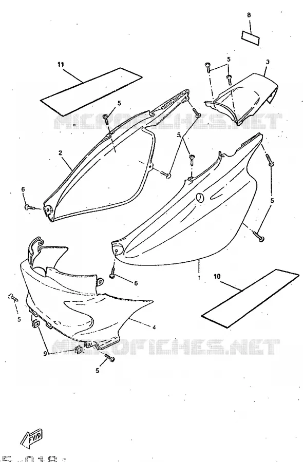 COUVERCLE LATERAL Yamaha SCOOTER 50 1998 ROCKET  CW50RSP