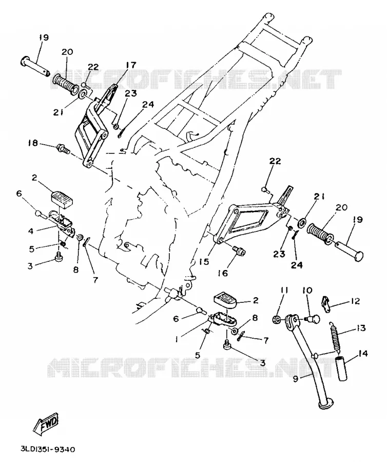 SUPPORT / REPOSE PIEDS Yamaha MOTO 750 1989 SUPERTENERE  XTZ750