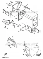 CACHE LATERAL   RESERVOIR D'HUILE pour Yamaha XV1100 de 1991