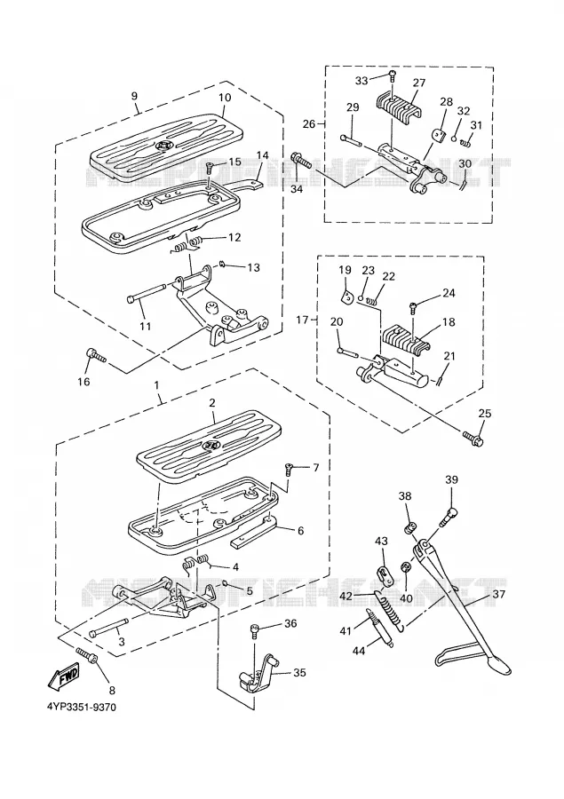 SUPPORT / REPOSE PIEDS Yamaha MOTO 1300 2000 ROYALSTAR  XVZ1300A